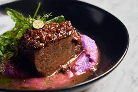 Savoring the Mediterranean: Elevating Meat with Nature’s Finest Spices
